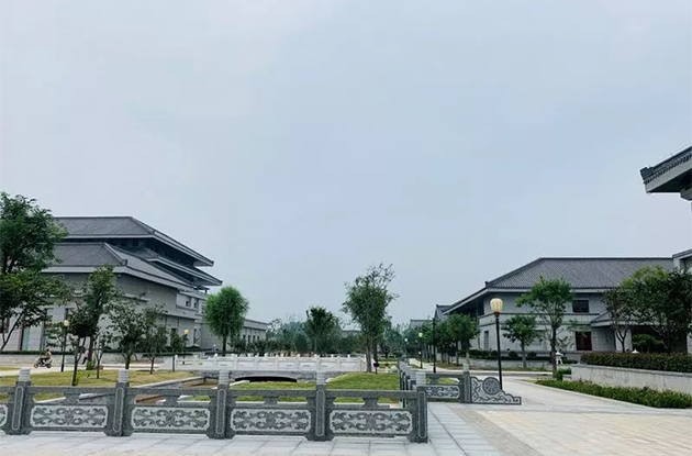鄭州老子學院智慧黑板案例