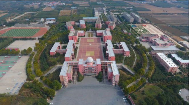 歐帝智慧教室互動黑板入駐河南鞏義市第二高級中學，助力高水平素質(zhì)教育